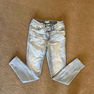 Good American Good Curve Crossover Skinny Jeans